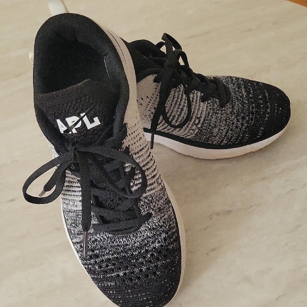 APL Women's Black and Gray Athletic Shoes